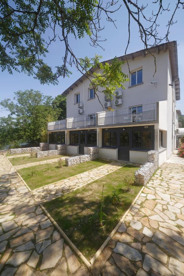 Appart-Hotel Du Lac Foix Exterior foto